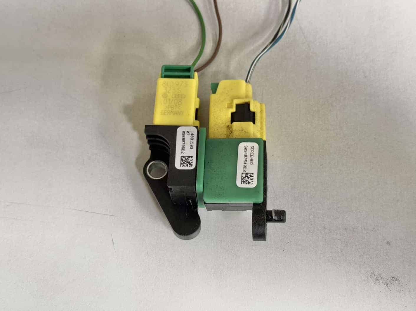 2X Crashsensor Airbagsensor VW Passat 3C Kombi 2008