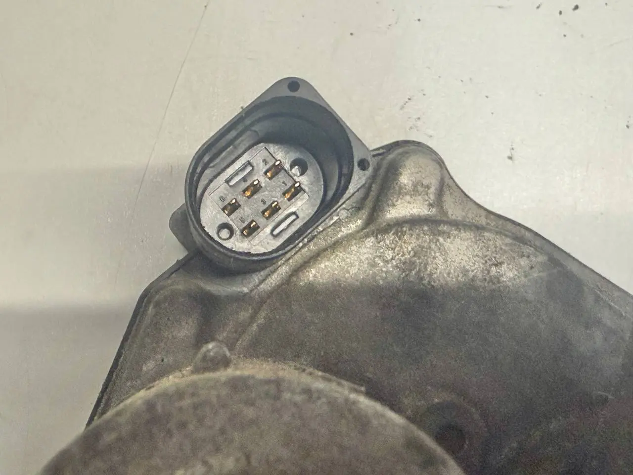 Drosselklappe Stellmotor Klappenstutzen Polo 9N VW Passat 3C 2.0l FSI 03C133062B
