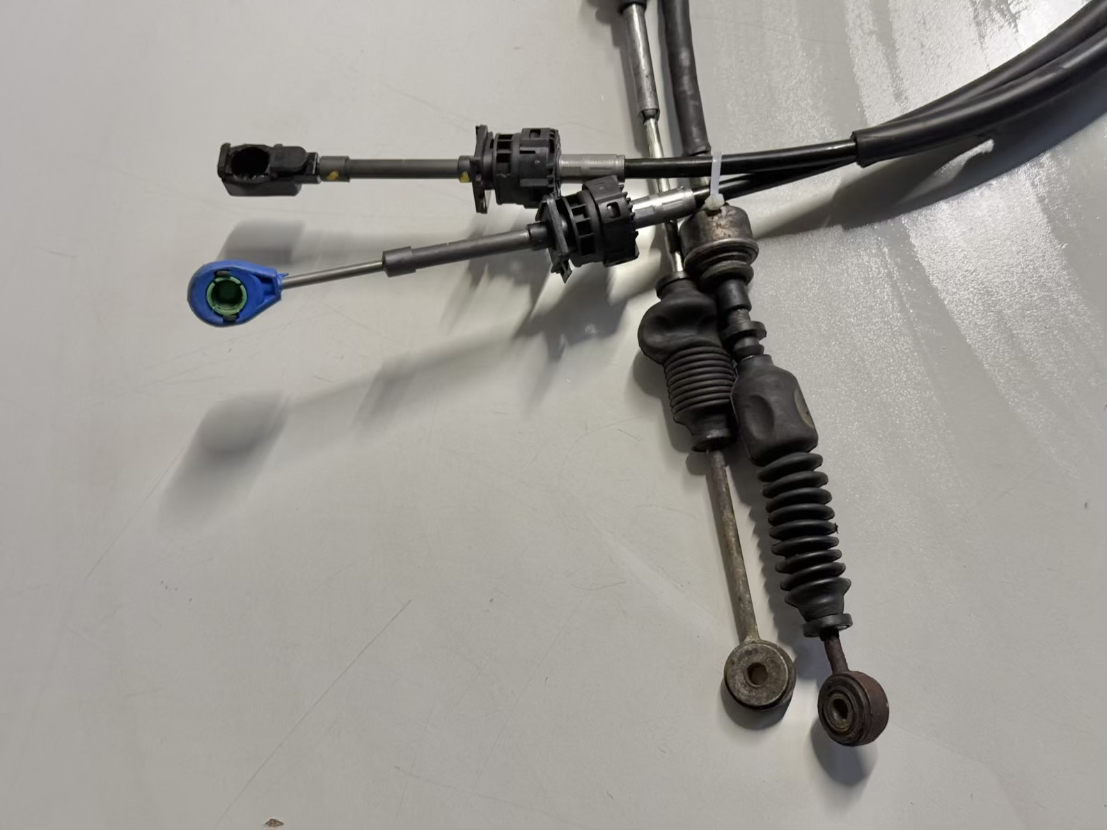 Seilzug, Schaltgetriebe Gangseil TOYOTA Verso 2008 3382002680, 814013715