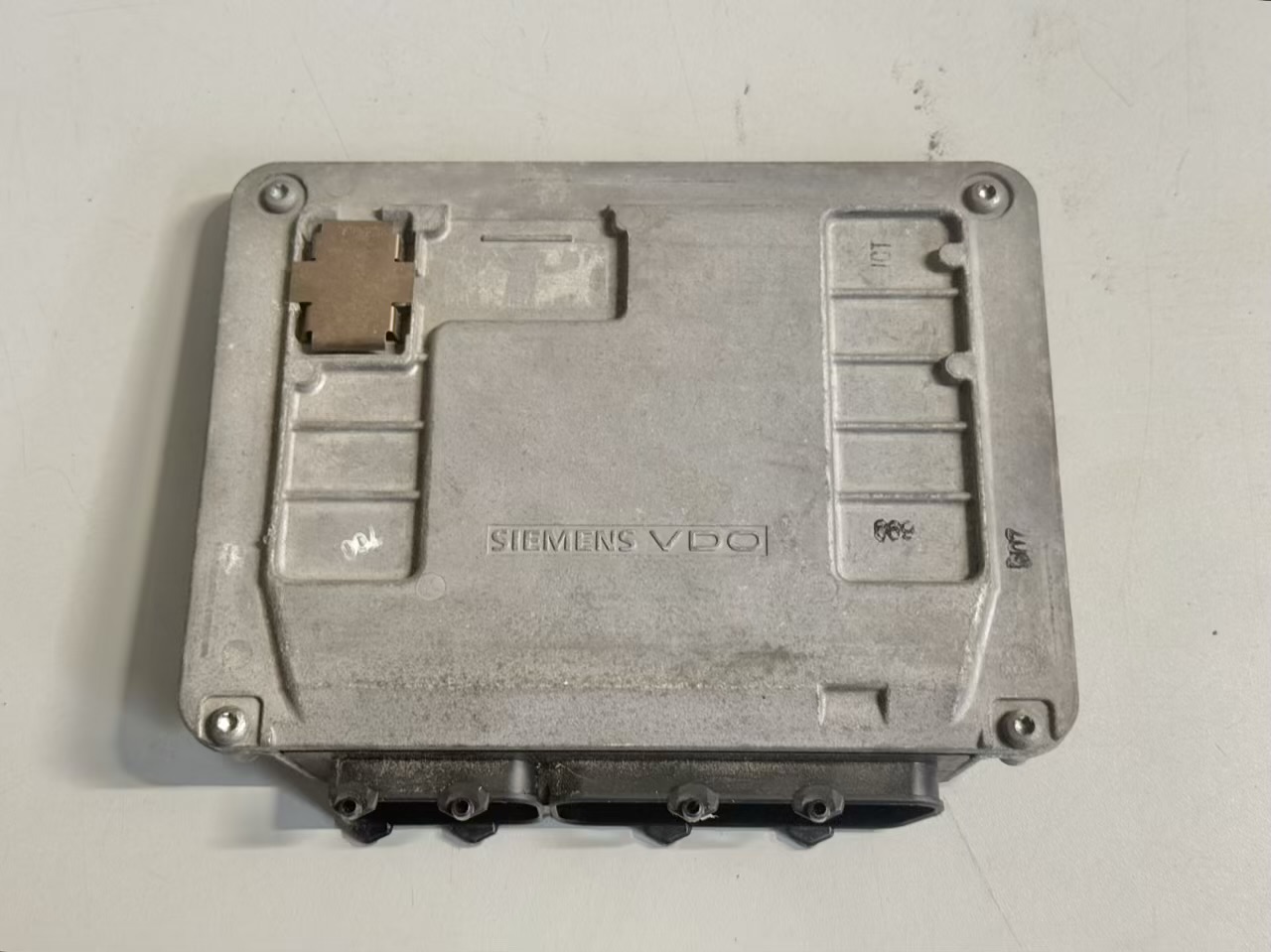 Motorsteuergerät ECU Seat Ibiza 1.2 2008 03E906023D, 5WP40802 (SIMOS 9.1)