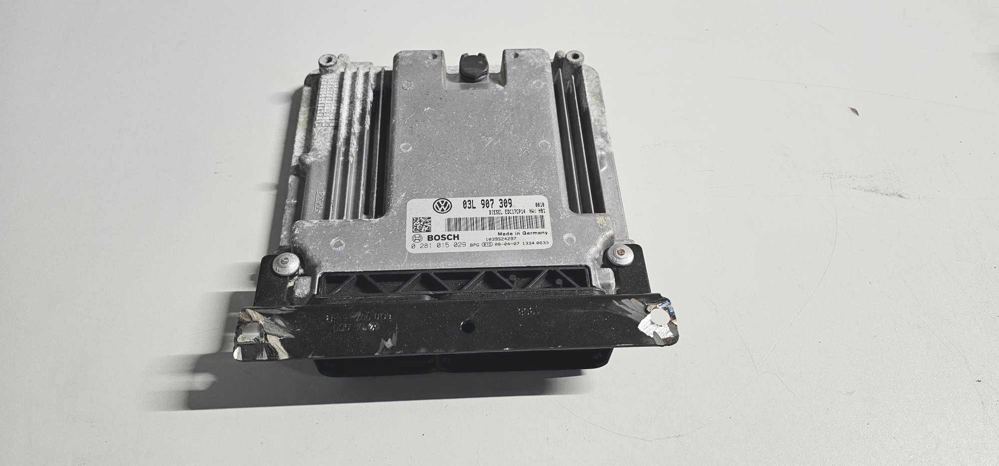 Motorsteuergerät ECU VW Passat 3C Kombi 2008 03L907309, 0281015029