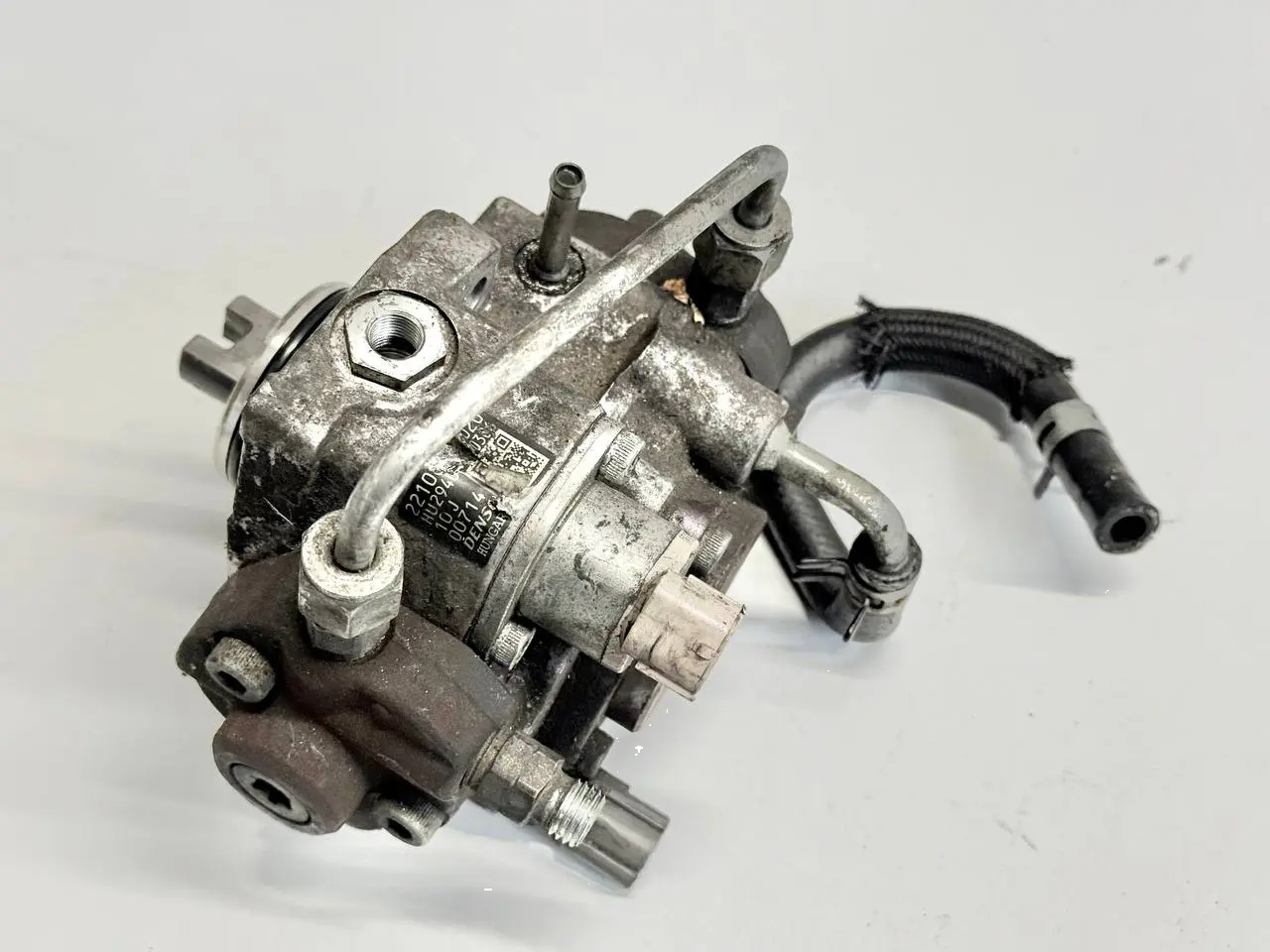 Einspritzpumpe Hochdruckdieselpumpe 2.2L 2AD-FHV TOYOTA Verso 221000R020
