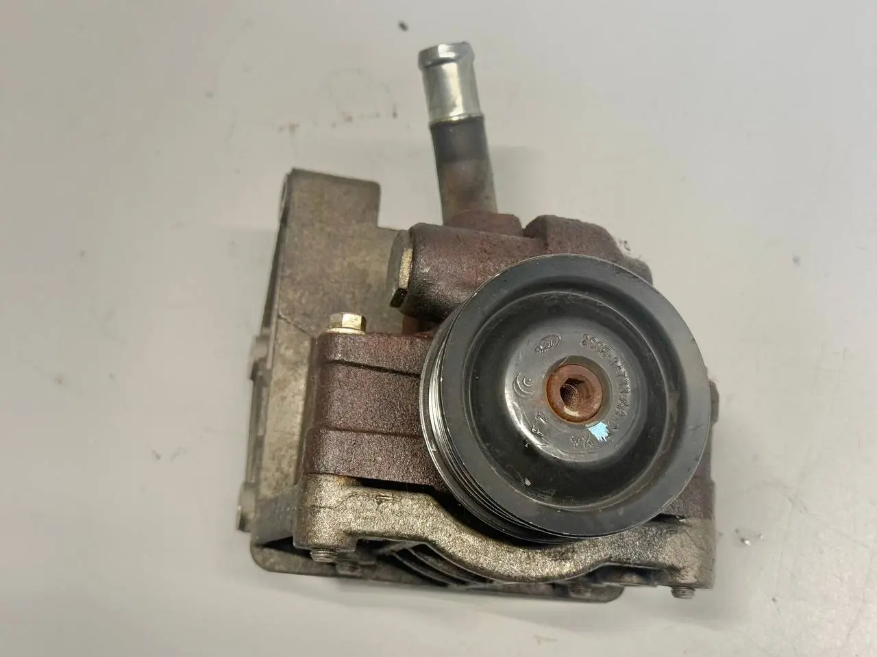 Servopumpe Hydraulikpumpe Schlauch Fiesta 1.4L FORD Fiesta 1.4L 2008 2SCE3A733AA