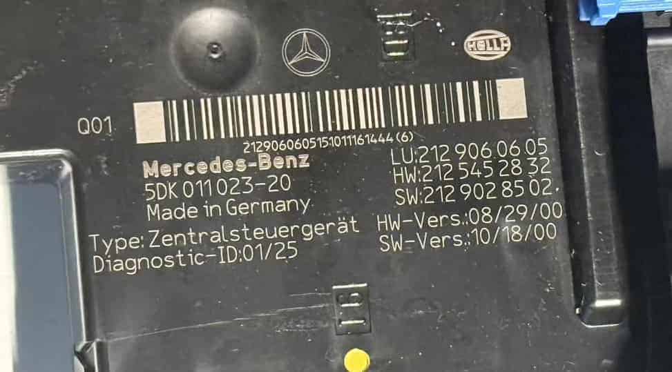 Hinten SAM Modul Sicherung Box Mercedes Benz W212 E-Klasse 2010 2129060605