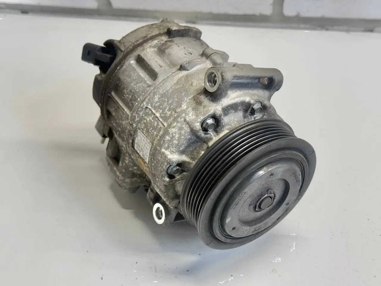 Klimakompressor Klimaanlagenkompressor Verdichter VW Golf5 1K1 1.4L 1K0820803P