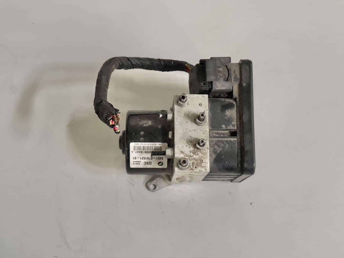 ABS Block Steuergerät BMW 116i E87 E81 2009