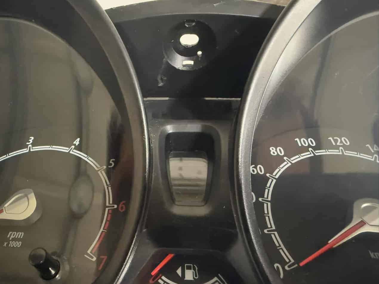 Tacho Kombiinstrument Ford Fiesta 1.25L 2010