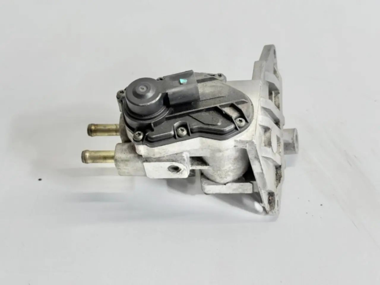 AGR ventil VW Passat 3C 2.0l FSI 06F131503