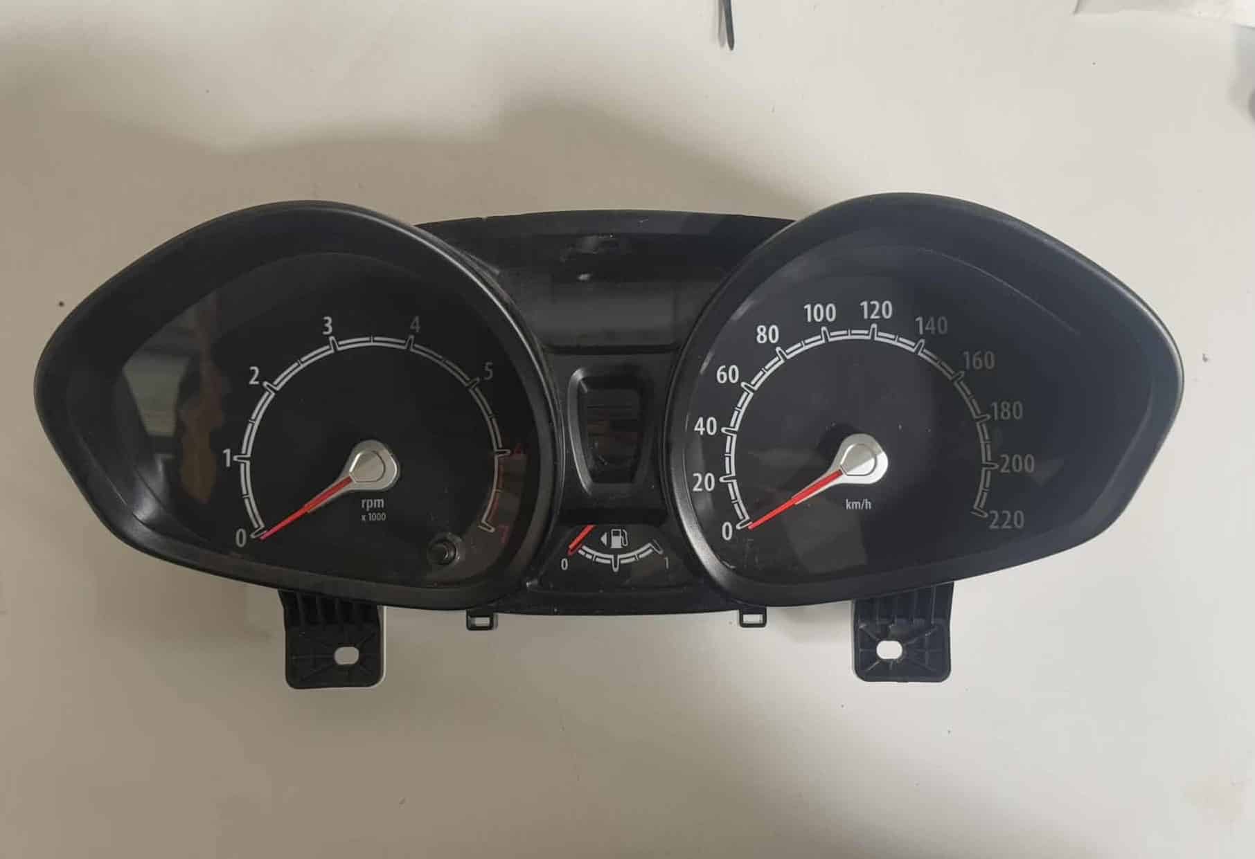 Tacho Kombiinstrument Ford Fiesta 1.25L 2010