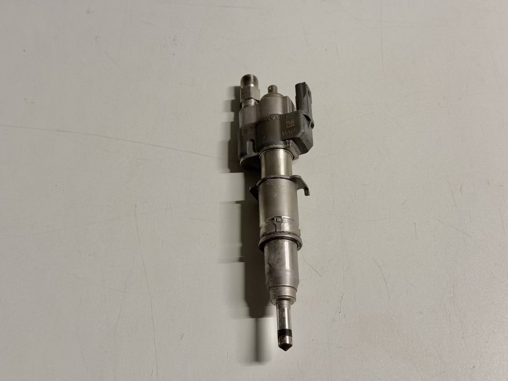 Injektor Einspritzdüse Benzin N43 BMW 116i E81 E87 2011 13537589048, 10181010