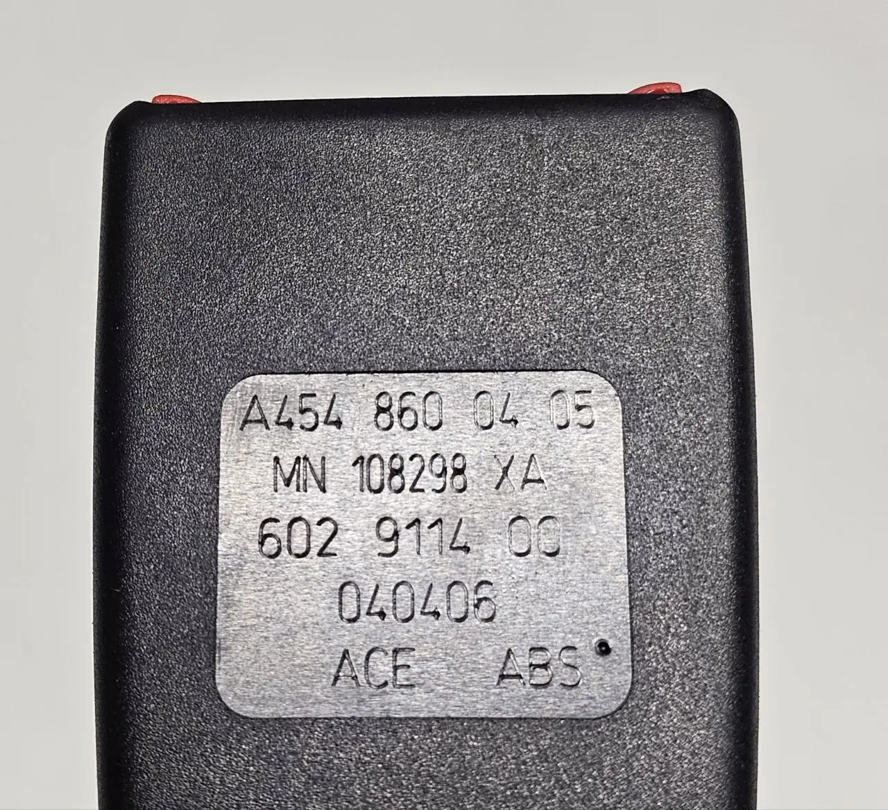 Gurtschloss vorne links Mitsubishi Colt 2006 1,3 A4548600405