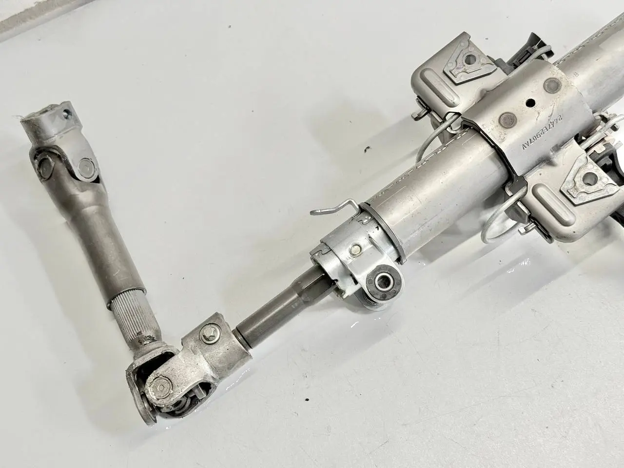 Lenksaeule Lenkstange Lenkungshilfe Astra H ASTRA-H 1.6 DOHC 2007 24454492