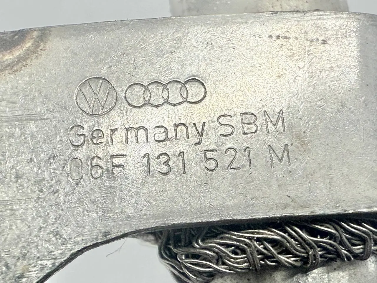 AGR Rohr Verbindungsrohr VW Passat 3C 2.0l FSI 06F131521M