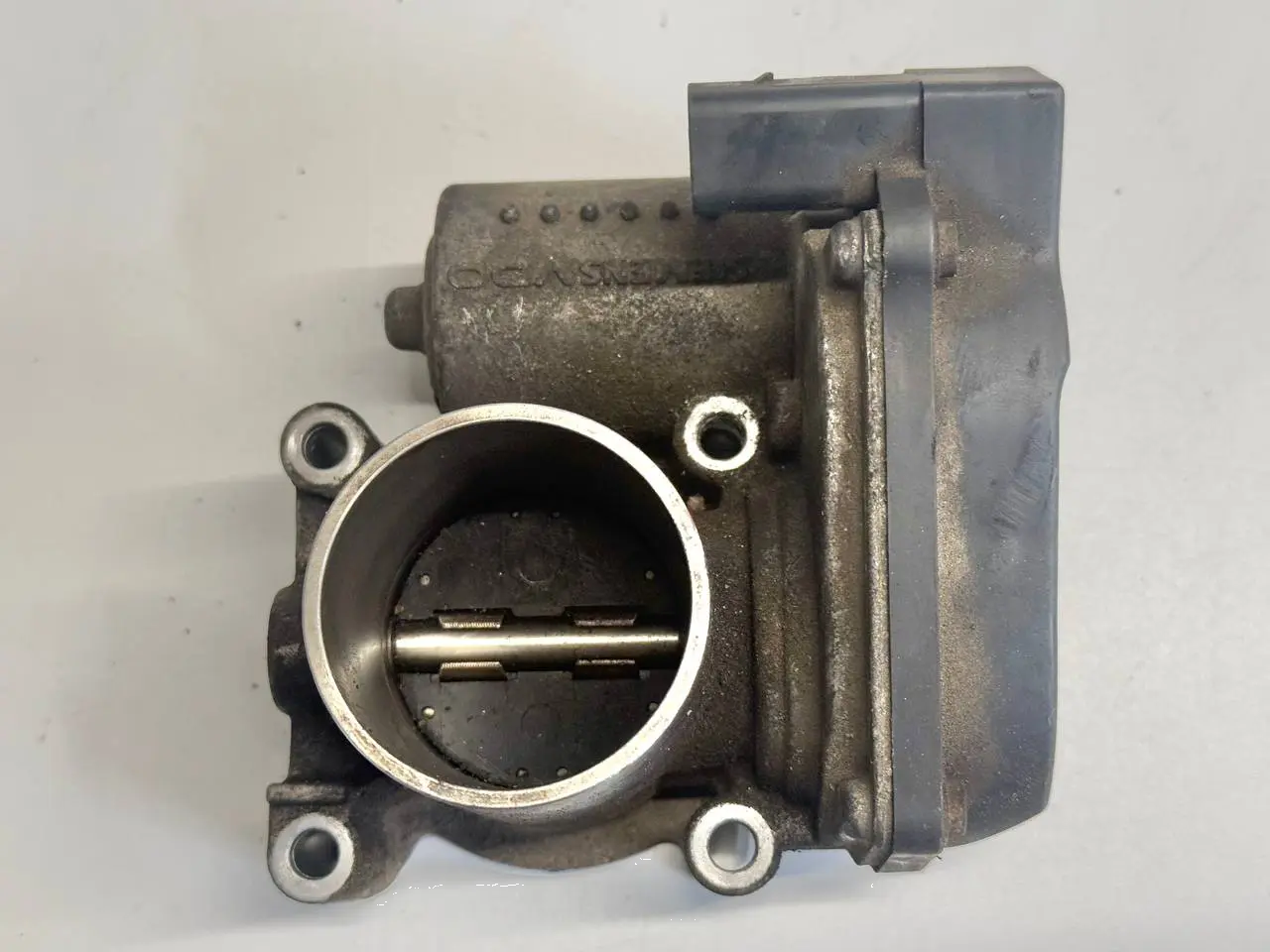 Drosselklappe Stellmotor Klappenstutzen Polo 9N VW Passat 3C 2.0l FSI 03C133062B