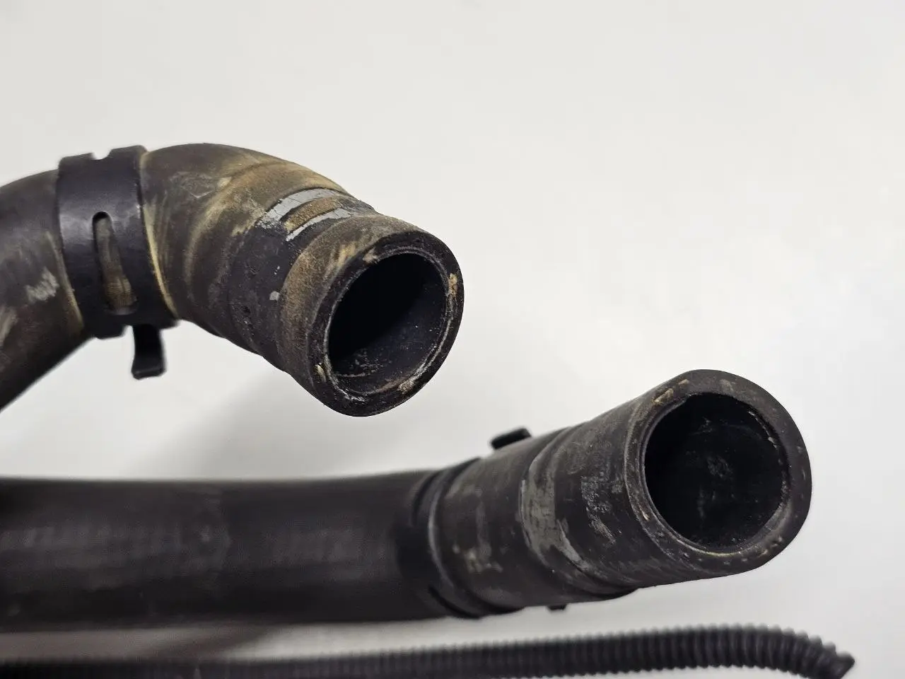 Kuehlschlauch Kuehlerleitung Wasserleitung A6 Avant 4B5 TDI 2.5L 2002 4B0819371D