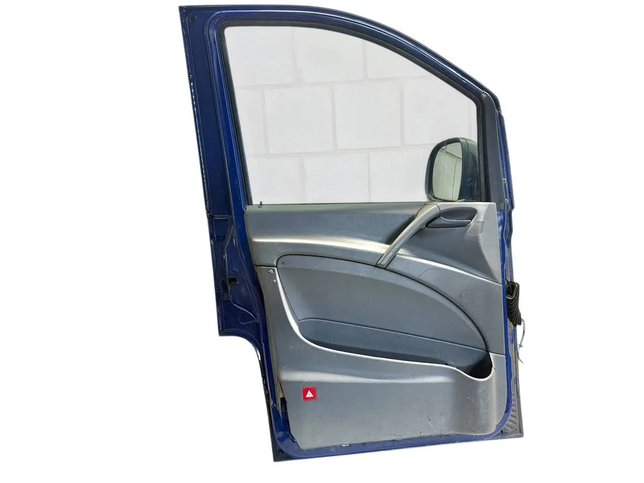 Fahrertür Fahrerseite vorne links Mercedes Benz Vito W639 111 2009 FC: 5373
