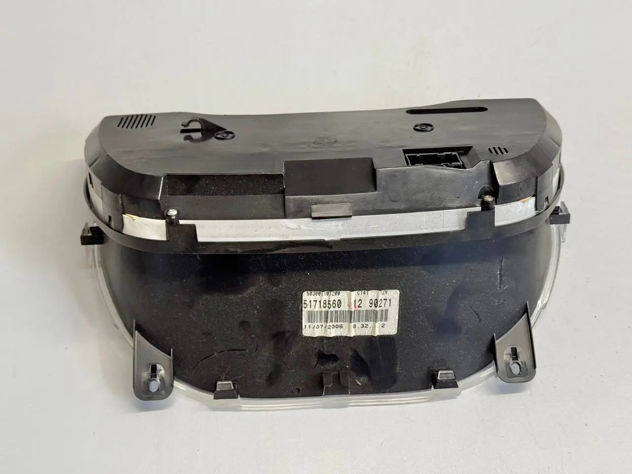 kombiinstrument tacho FIAT GrandPunto 1.4 2006 51718560