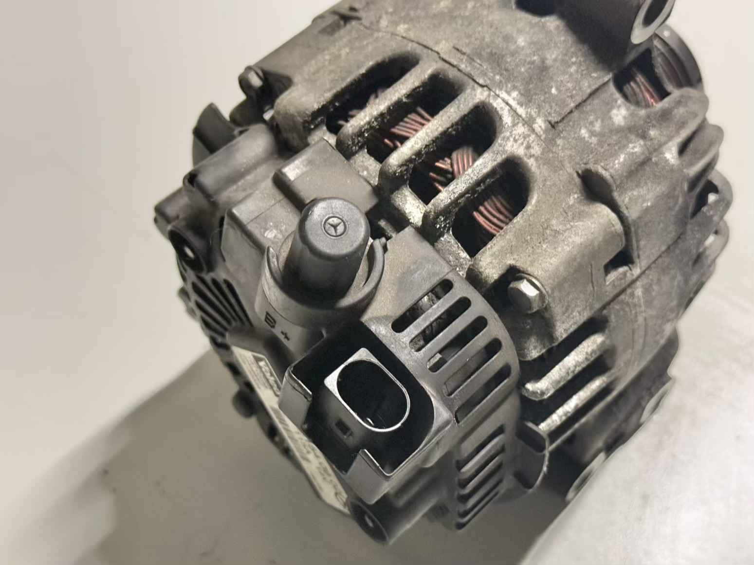 Lichtmaschine Generator BKlasse W245 B170 2005 A2661540902