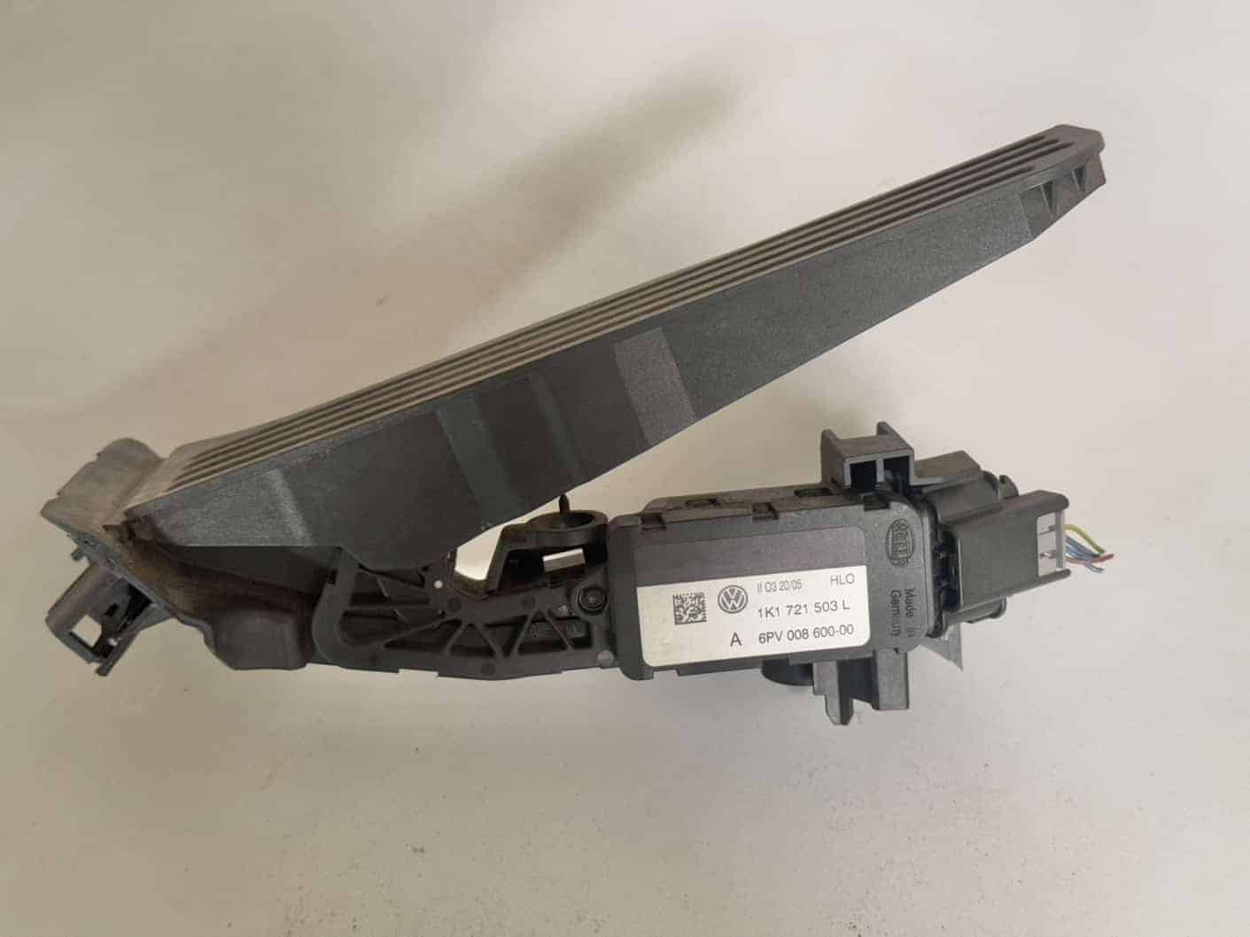Gaspedal VW Golf5 1K1 1.4L