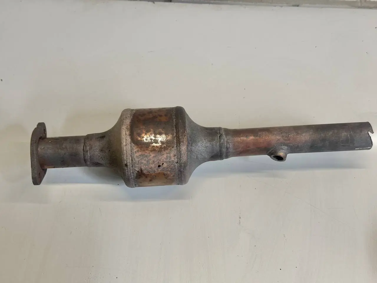 Katalysator Kat Abgaskruber Fur Golf5 1K1 1.4L VW Golf5 1K1 1.4L 1K0131701AF
