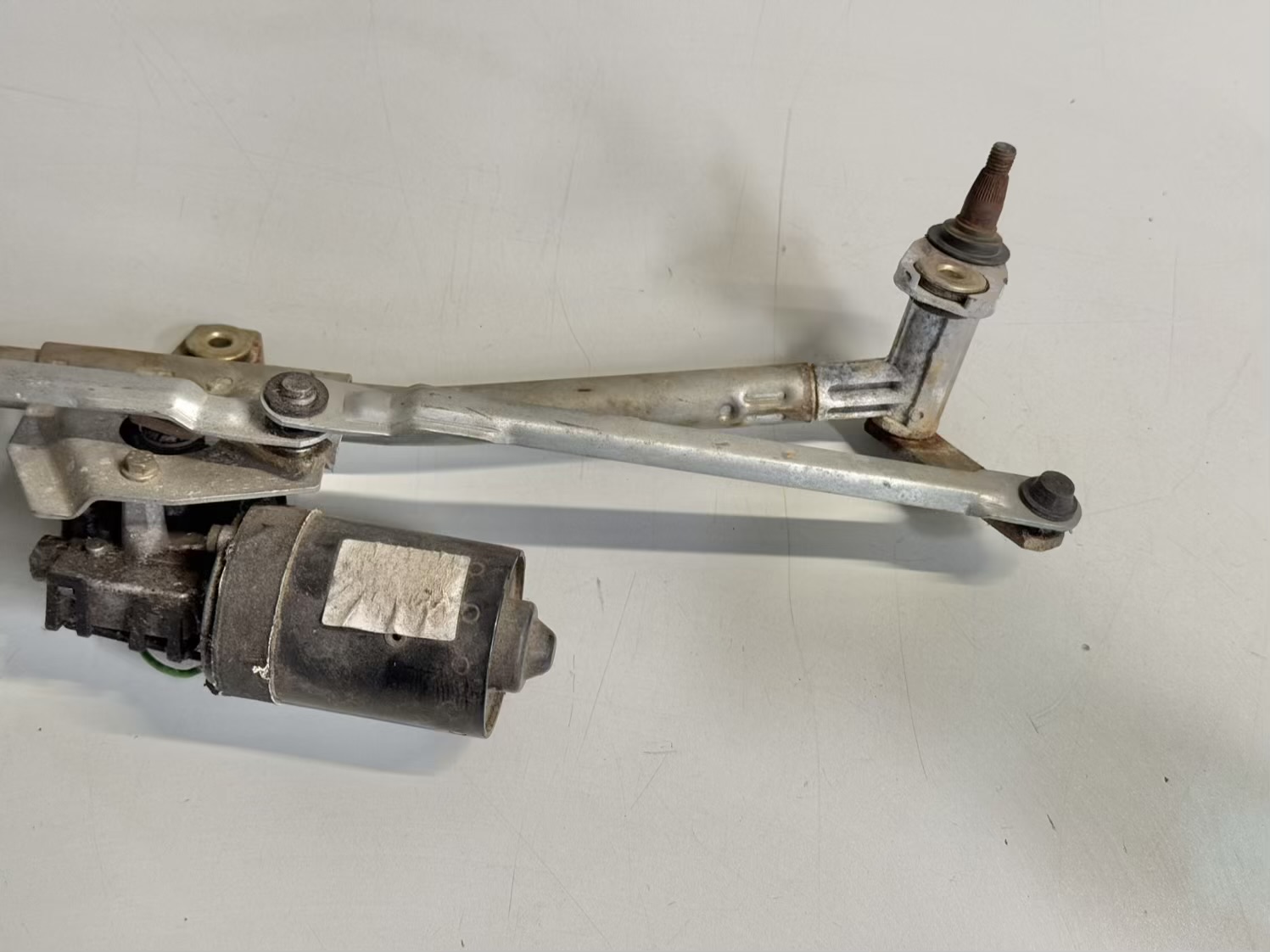 Frontscheibenwischer Wischermotor Gestänge Golf 4 1,4 1J1 1998 1J1955113A