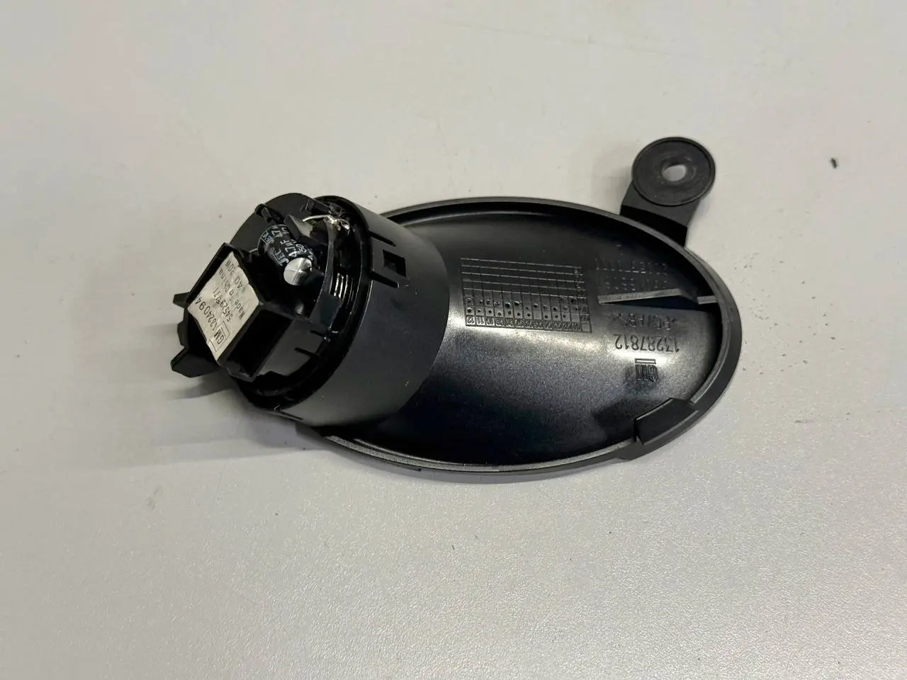Lautsprecher Verkleidung Abdeckung Rechts 1.7 CDTI OPEL ASTRA-J 2011 13240946