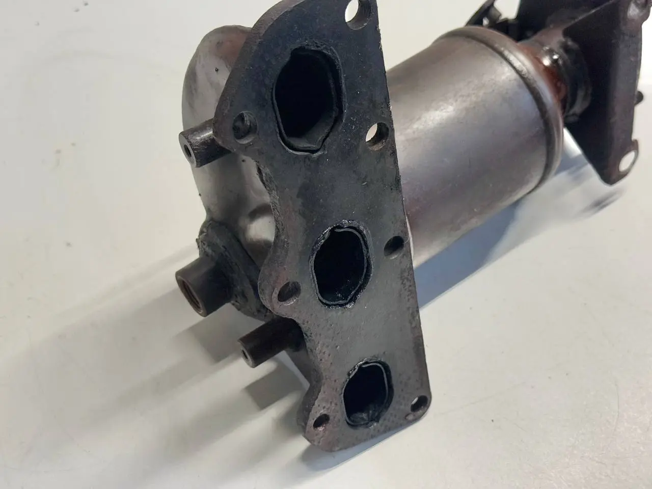 Auspuffkrümmer Katalysator Krümmer Kat VW Polo 9N1 1,2L 2002 03E253020, BM91535H