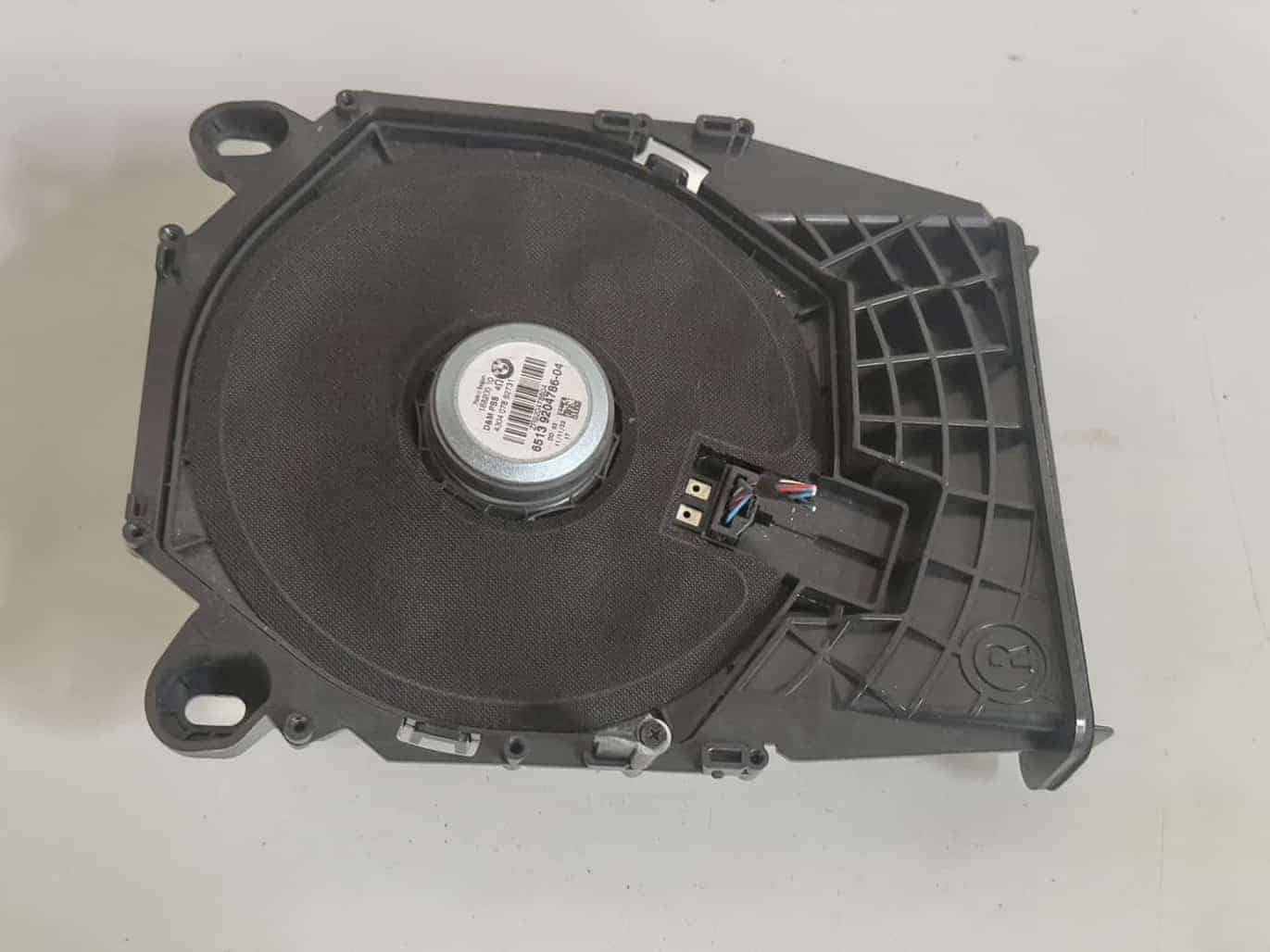 Lautsprecher Subwoofer Bass BMW 116i E81 2011