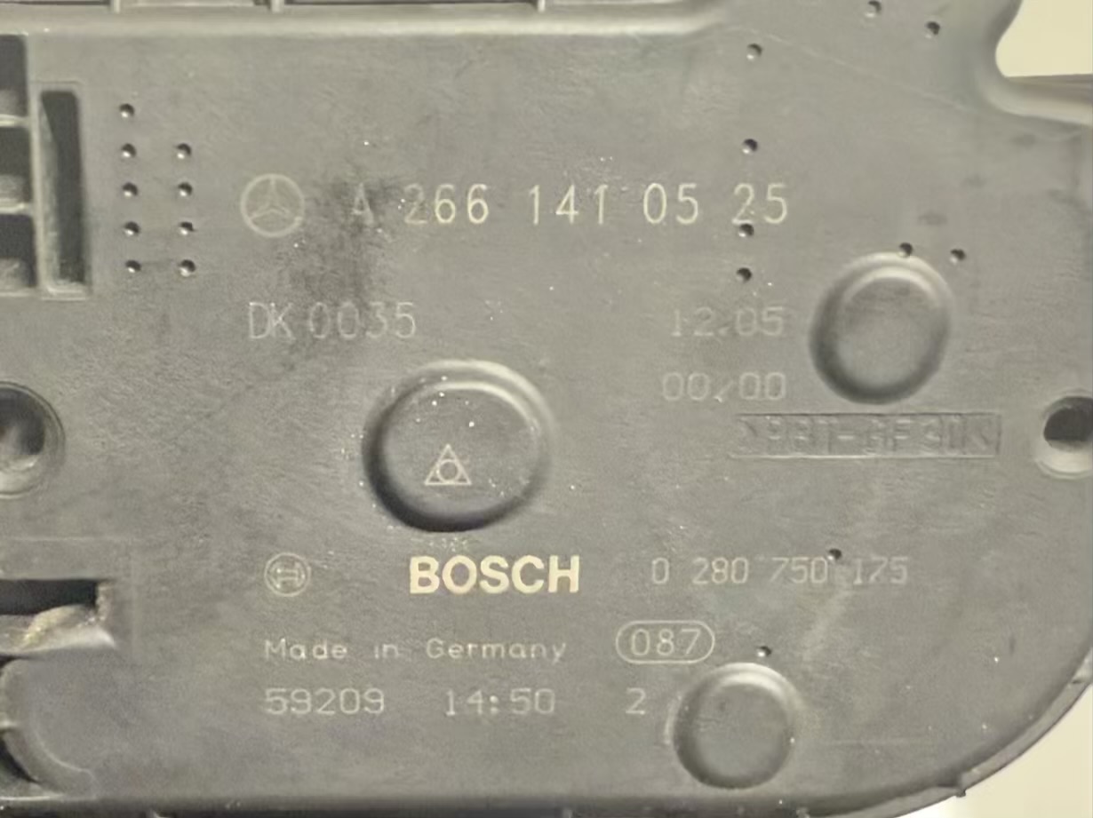 Drosselklappe BKlasse W245 B170 2005 A2661410525, 0280750175