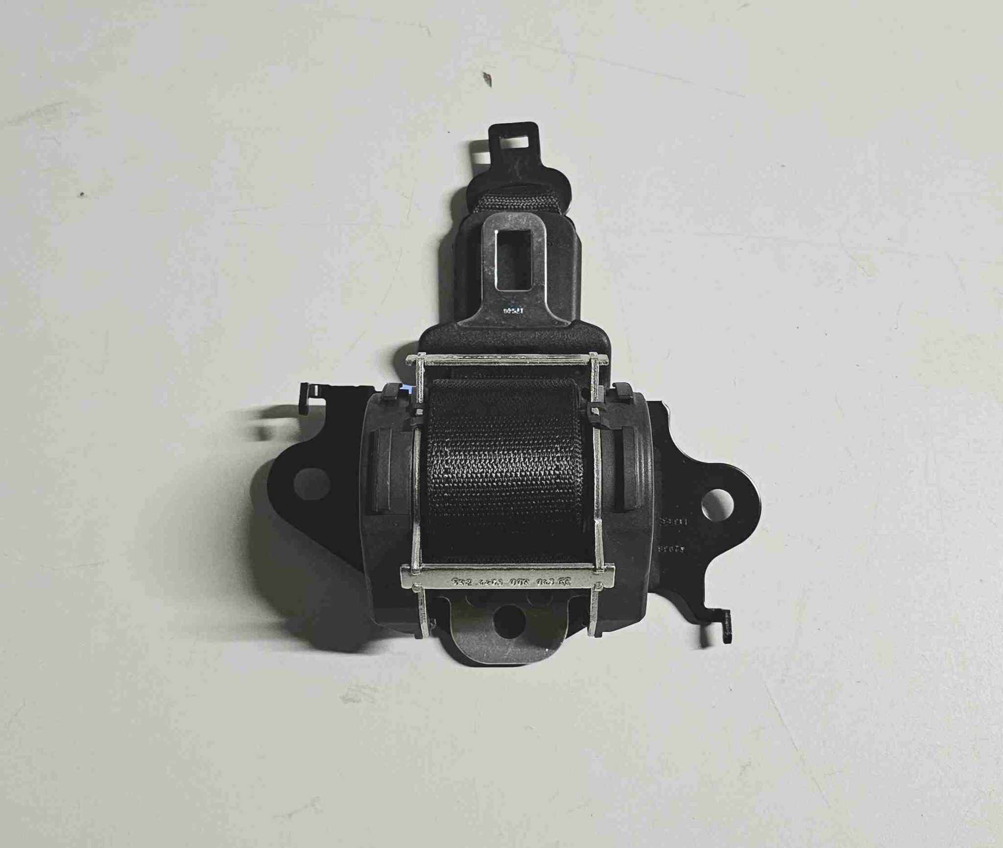 Mittlerer Sicherheitsgurt hinten OPEL MERIVA 2003 04167074, 93335123