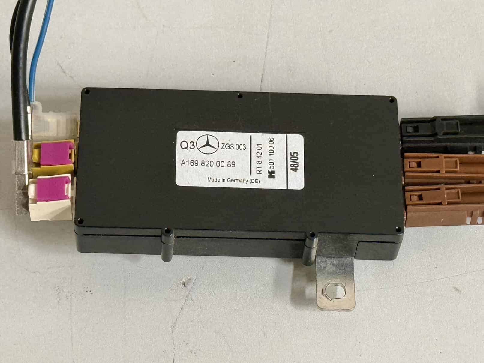 Antennenverstärker Mercedes Benz BKlasse W245 B170 2005