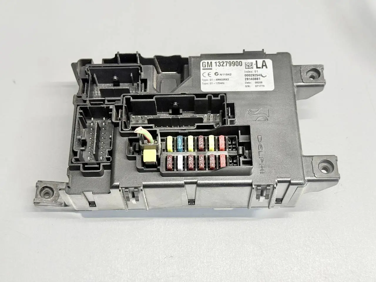 BCM Steuergerät Sicherungskasten Opel Corsa D 1.2L 2008 13279900