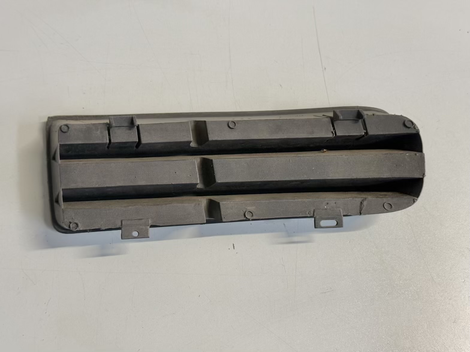 Luftgitter Rechts Stoßstange Golf 4 1,4 1J1 1998 1J0853666D