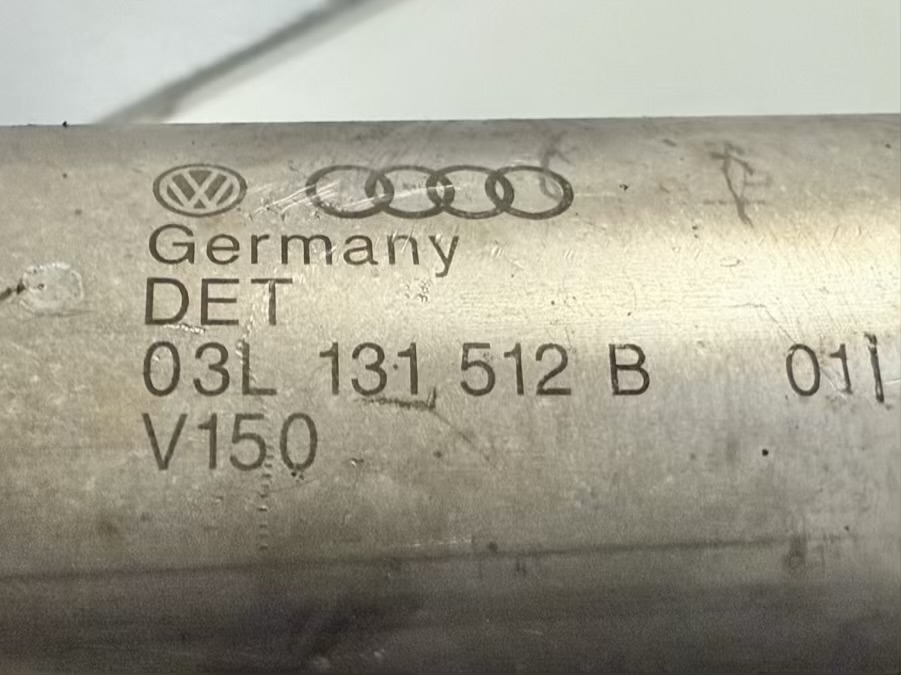 Abgaskühler AGR Kühler 2.0 TDI Passat 3C 2008 03L131512B, 03L131512