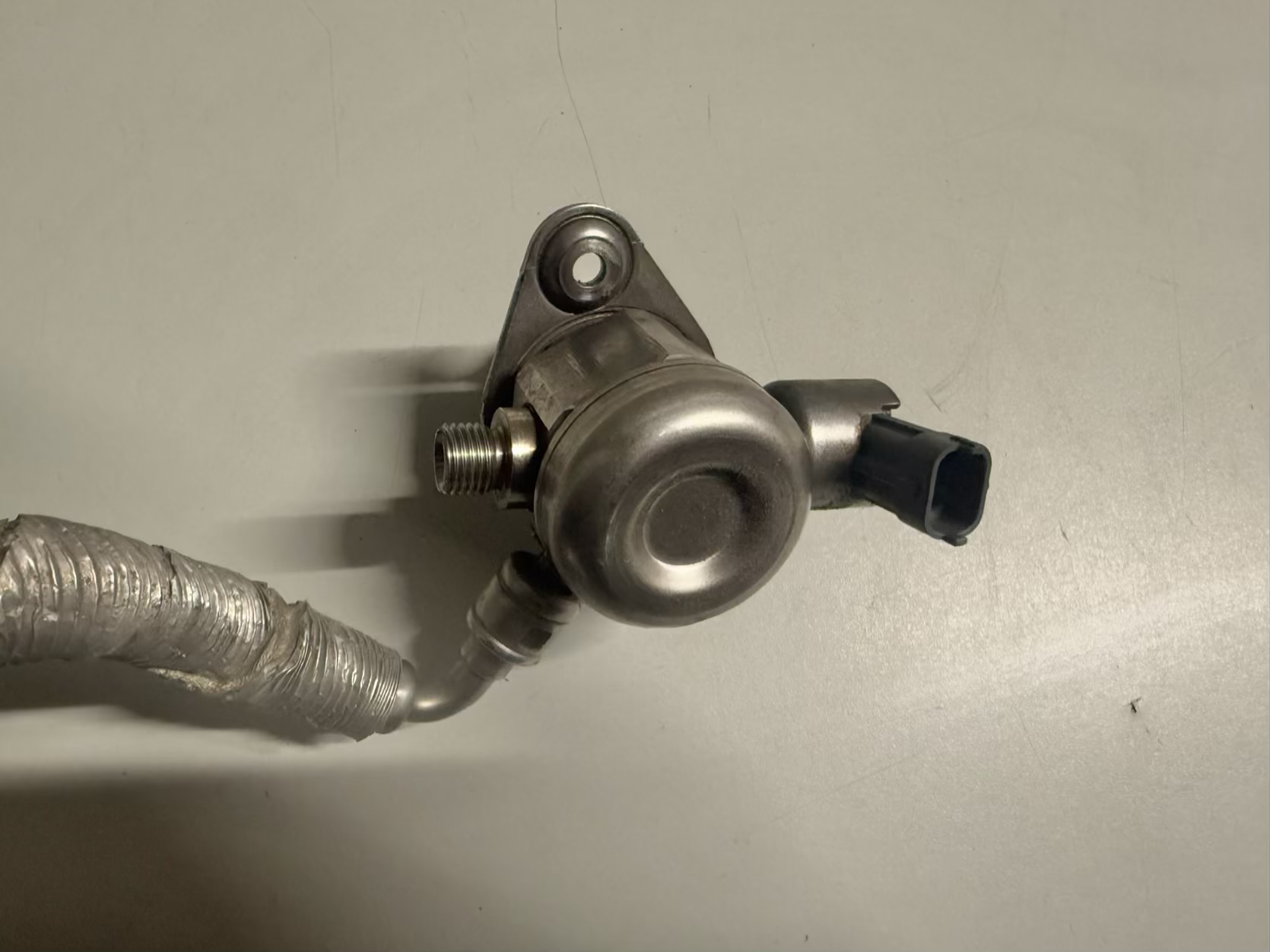 Hochdruckpumpe Einspritzpumpe Pumpe Ford C-Max 2014 1.0 EcoBoost CM5G9D376GA