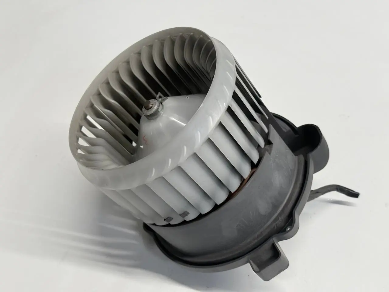 Heizungsgebläse Gebläsemotor Mitsubishi Colt 2006 1,3 1736006902