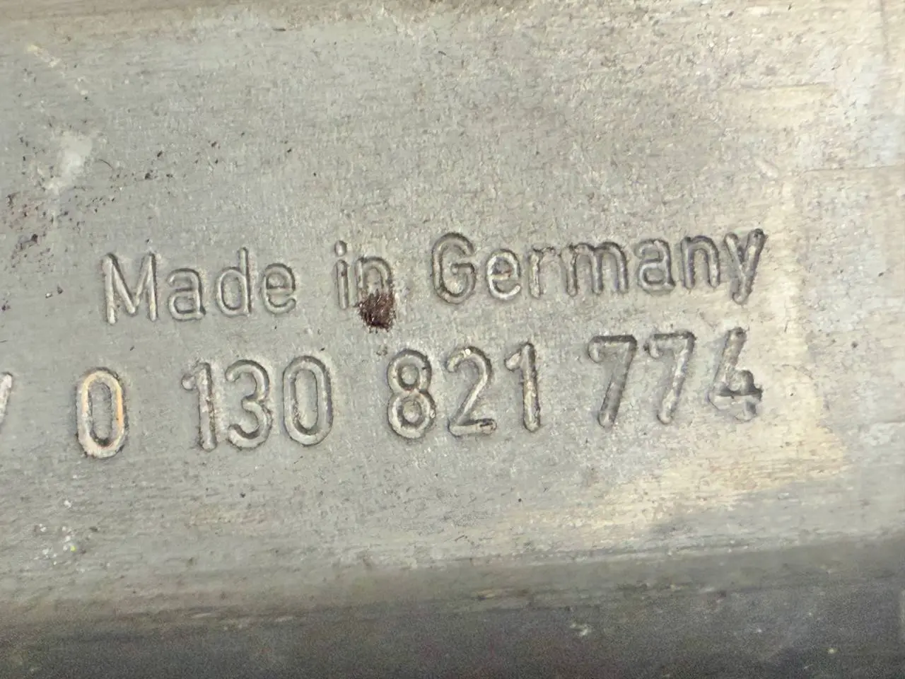 Fensterhebermotor vorne rechts "Audi A6 Avant 4B5 TDI 2.5L 2002" 0130821774