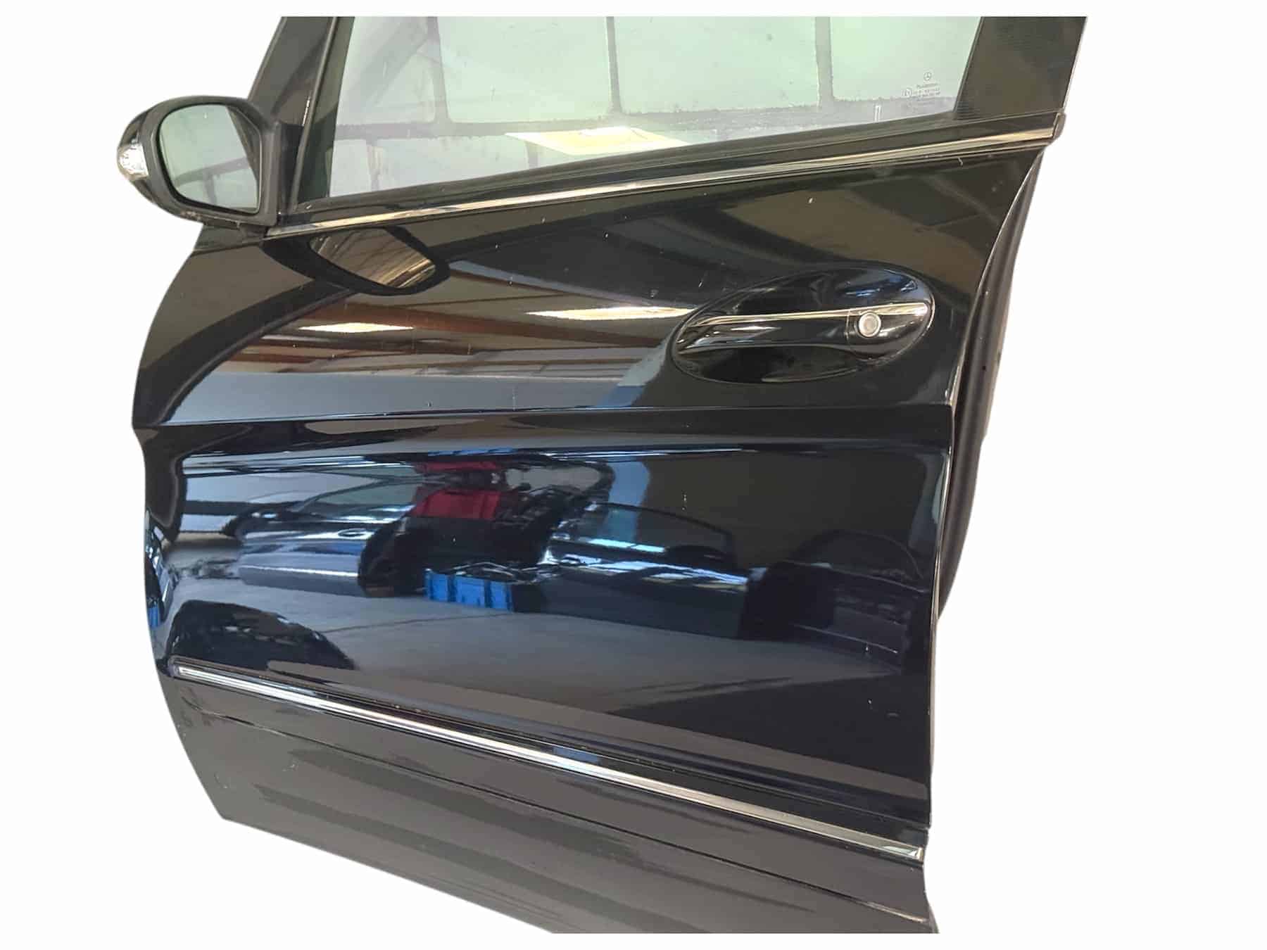 Fahrertür vorne Links Komplett mit Glasscheibe Mercedes Benz BKlasse W245 B170 2005