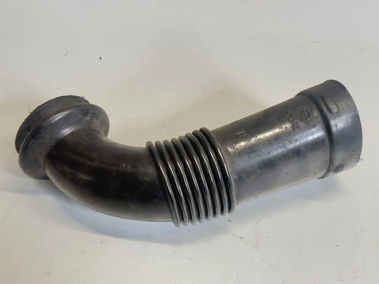 Ansaugrohr Luftrohr Saugleiter Mercedes Benz Vito W639 111 2009 A6395280108