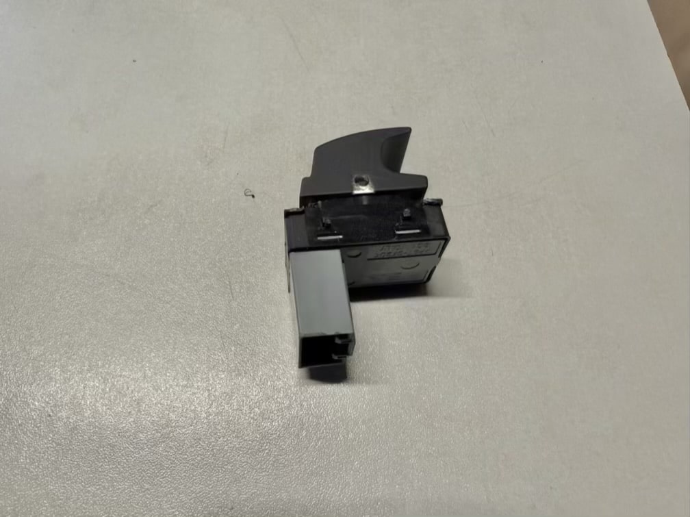 Fensterheber Schalter Hinten rechts VW Golf Plus 2009 7L69598558