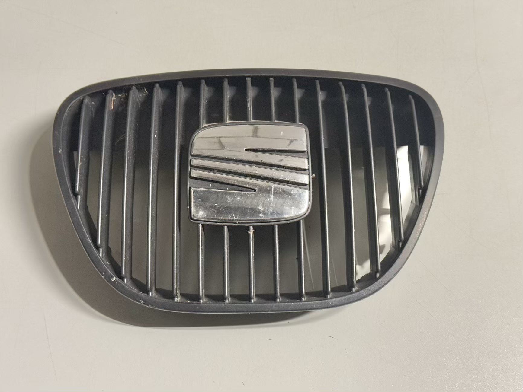 Kühlergrill Frontgrill Seat Ibiza 1.2 2008 6L0853651, 6L0853654, 6L0853679