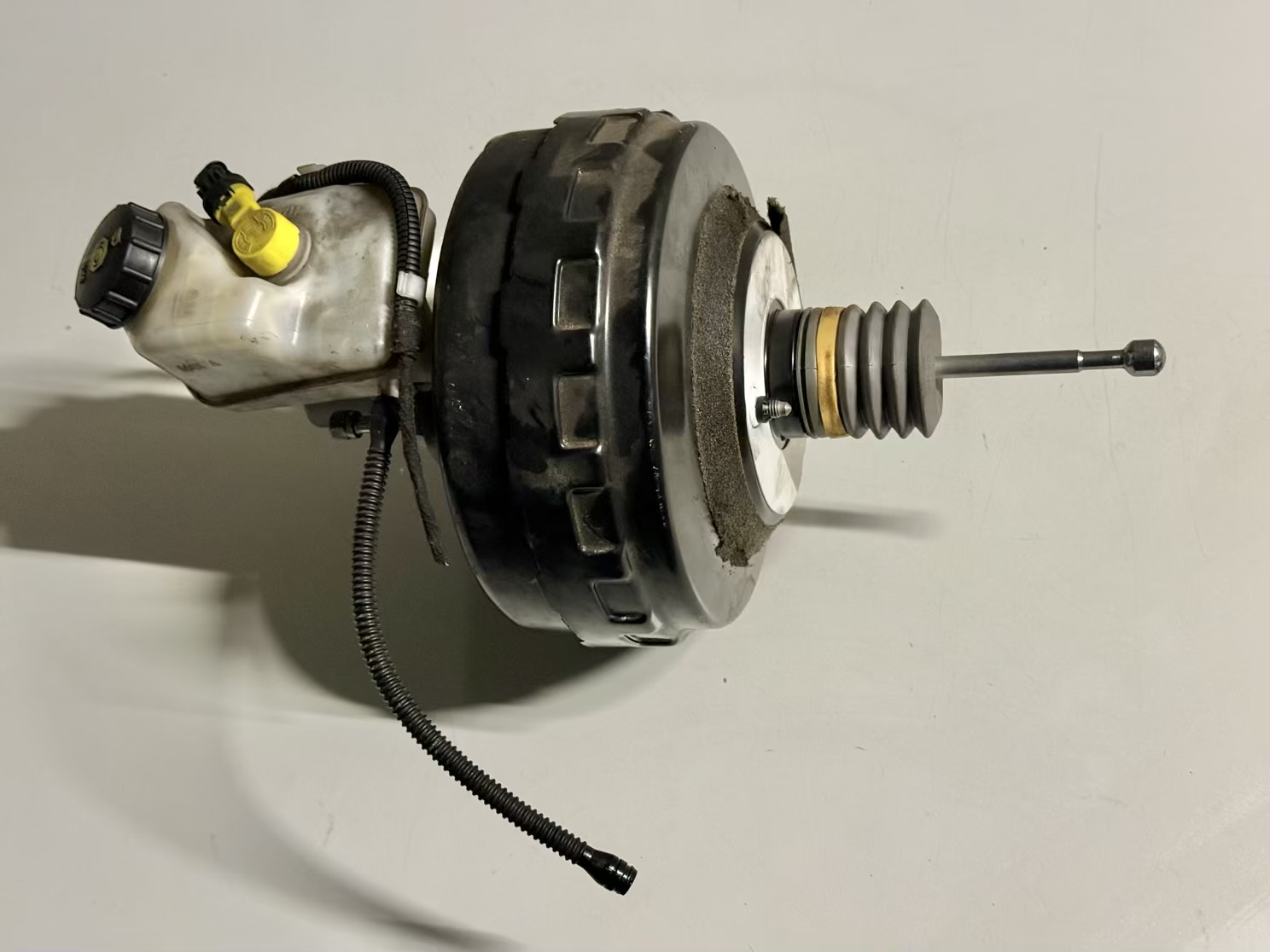 Bremskraftverstärker Hauptbremszylinder OPEL ASTRA-J 2011 13338058