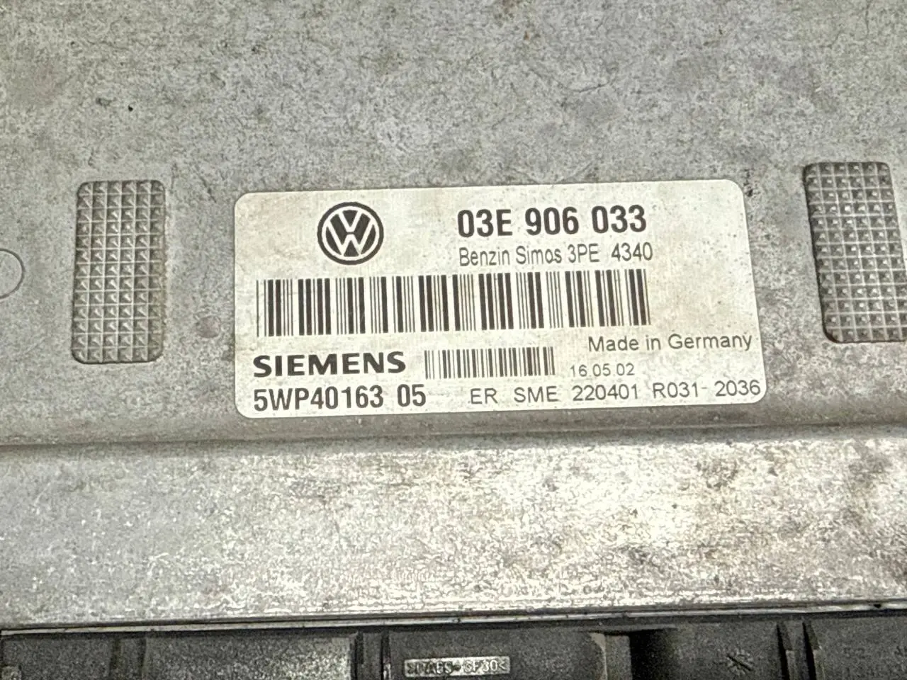 Motorsteuergerät ECU VW Polo 9N1 1,2L 2002 03E906033, 5WP4016305