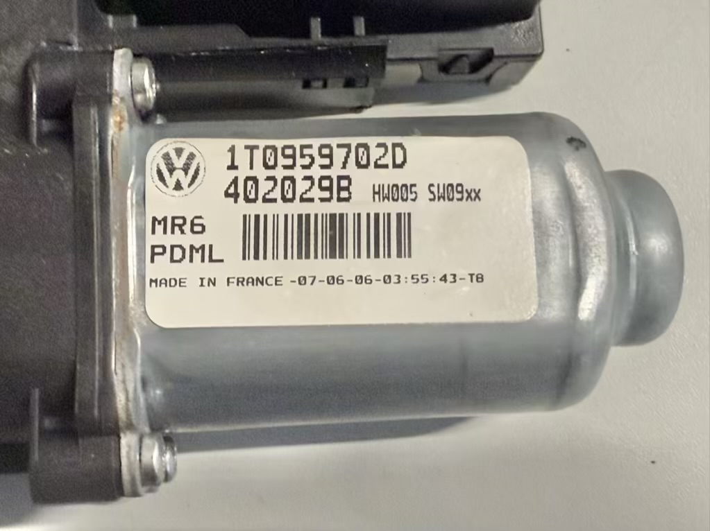 Fensterheber Rechts Vorn mit Steuergerät VW Golf5 1K1 1.4L 1K0959792C 1T0959702D