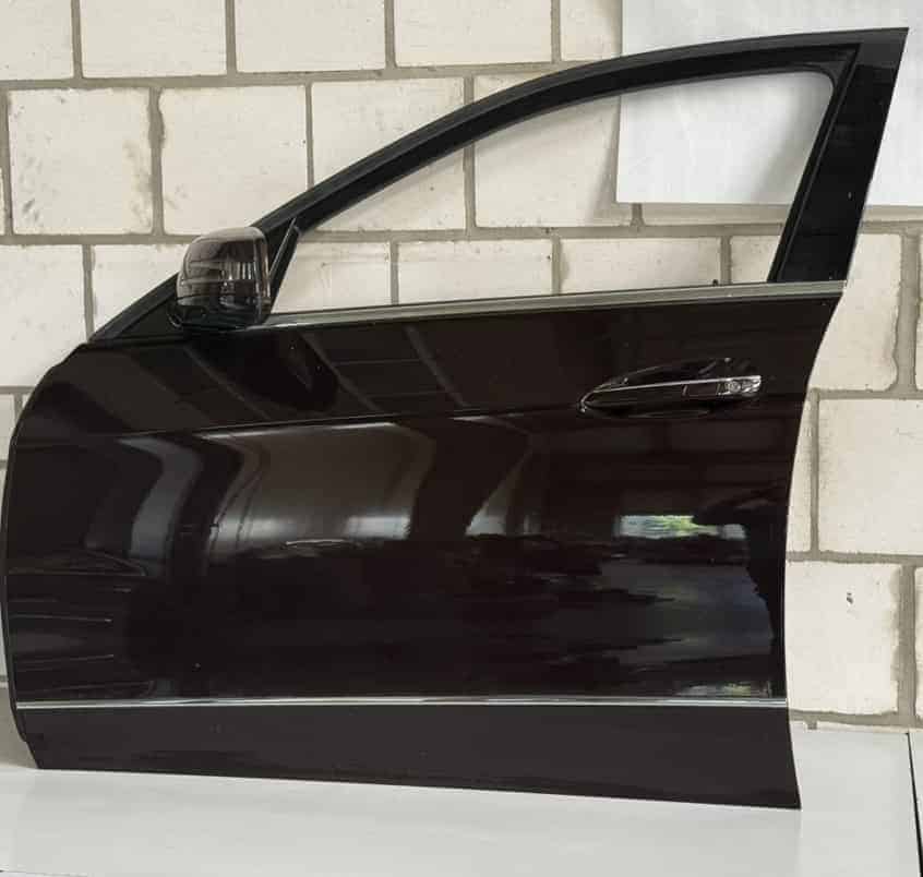 Fahrer Tür vorne LINKS komplett mit KeylessGo Benz W212 E-Klasse 2010