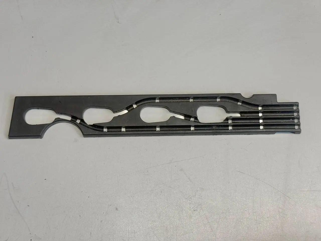 Zündkabelhalter Führungsschiene Kabelorganizer Golf 4 1,4 1J1 1998 036905487A
