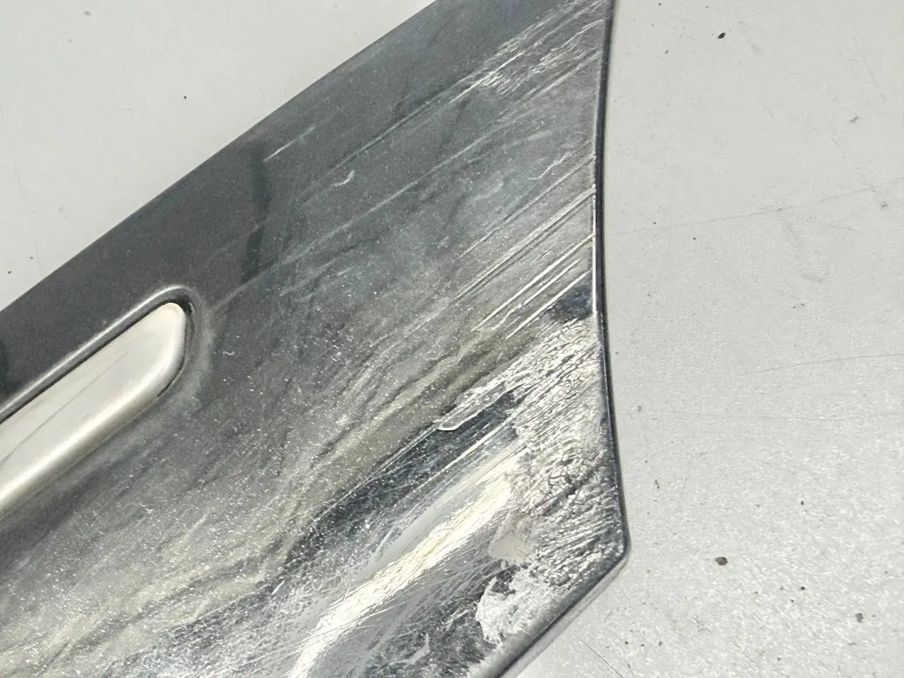 Zierleiste Radlauf Mercedes BKlasse W245 B170 2005 A1696983362 FC: Schwarz 191U