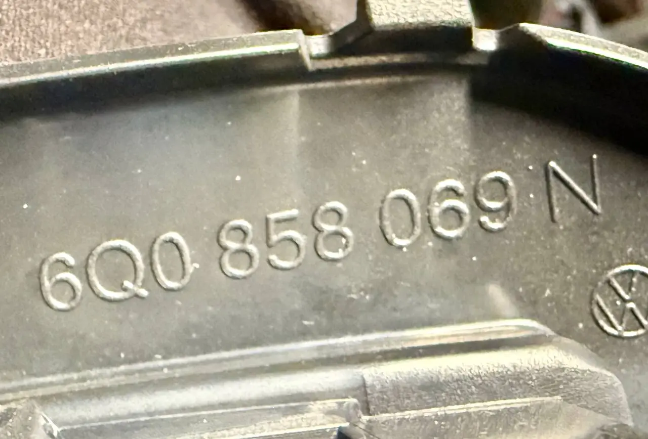 Blende Armaturenbrett Luftdüsen VW Polo 9N1 1,2L 2002 6Q0819728, 6Q0858069