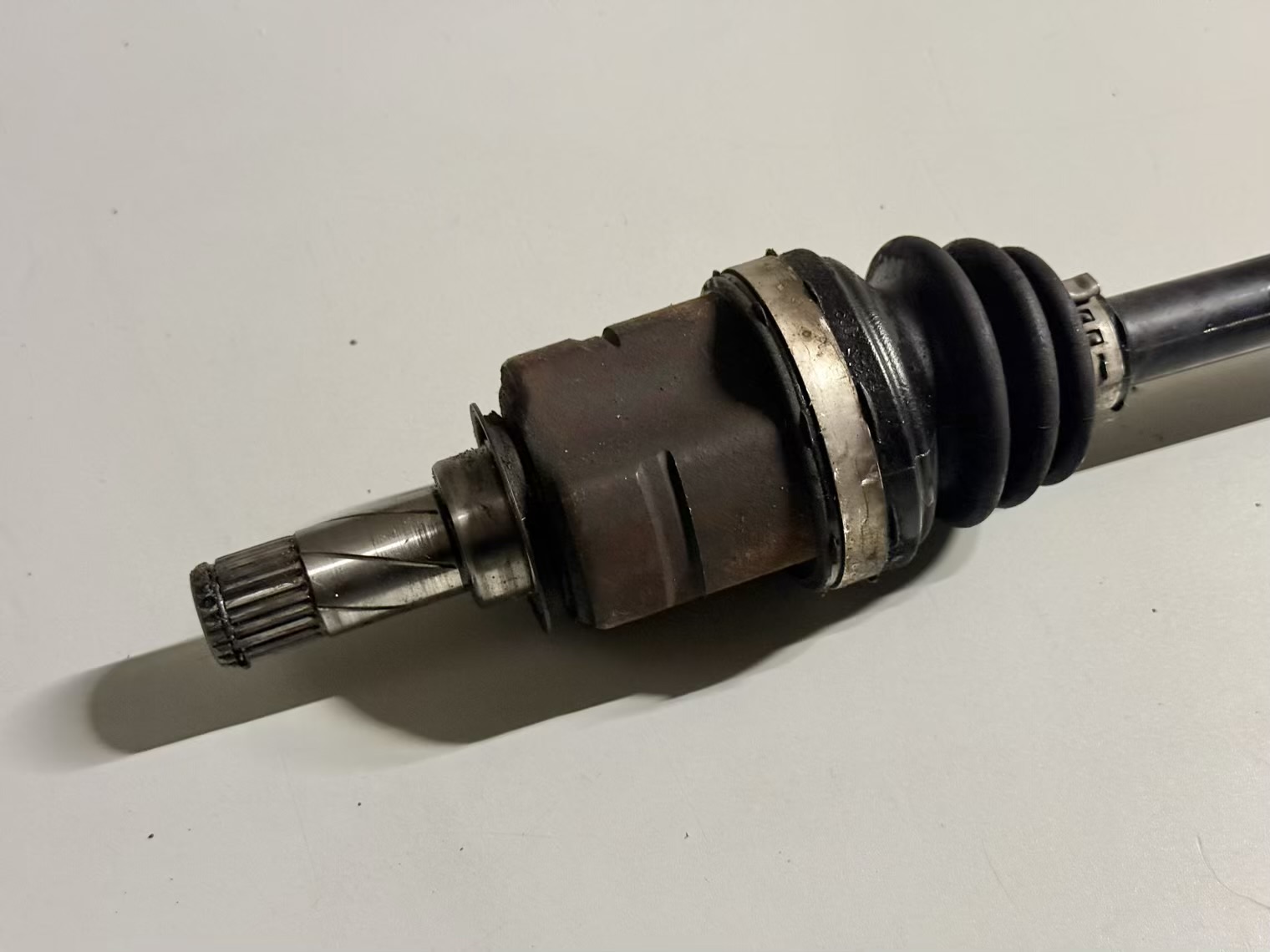 ANTRIEBSWELLE VORNE RECHTS Opel Corsa D 3149829, 13248652, 13248676