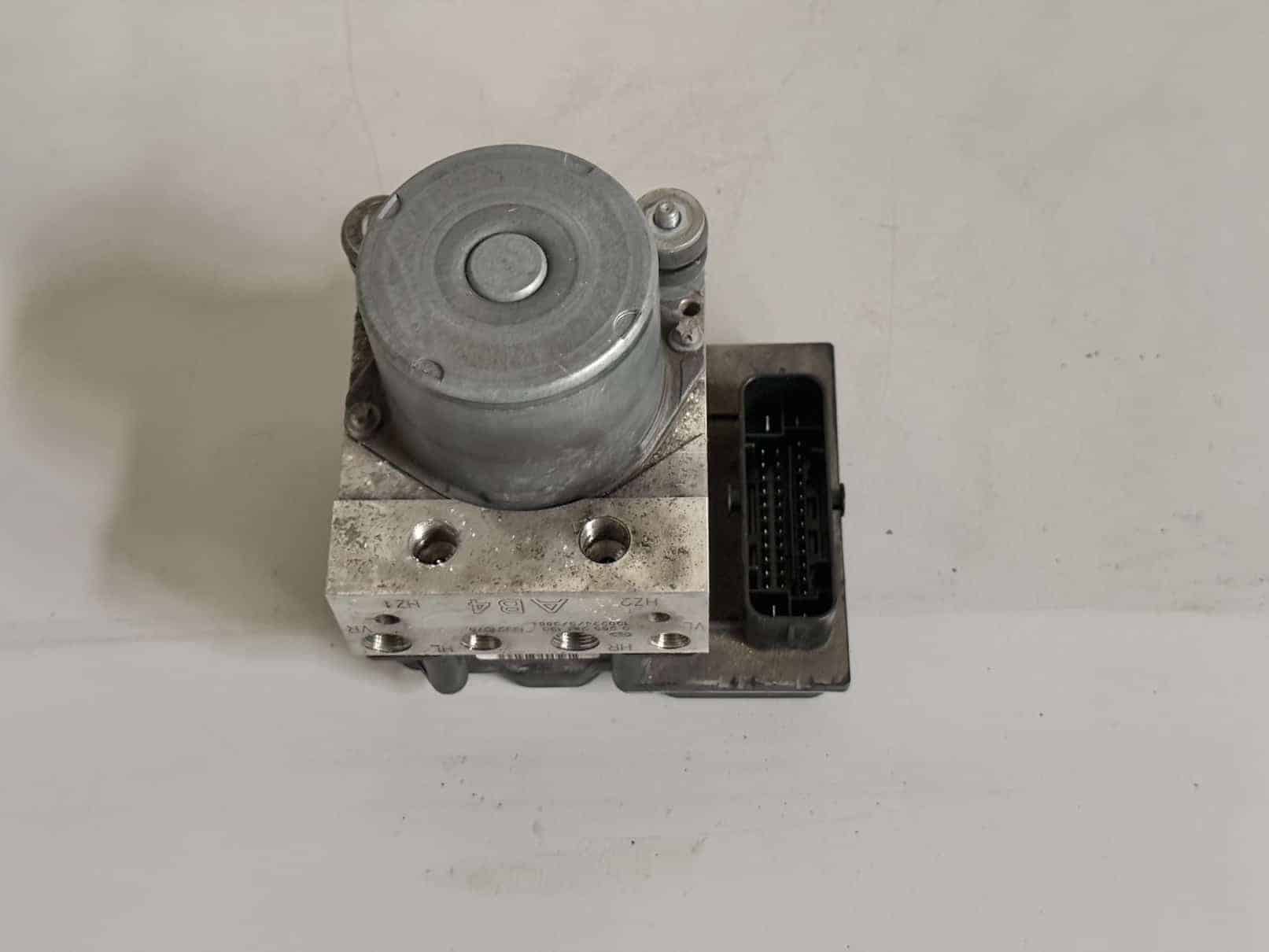ABS Block pumpe mit Steuergerät Opel Corsa D 2009